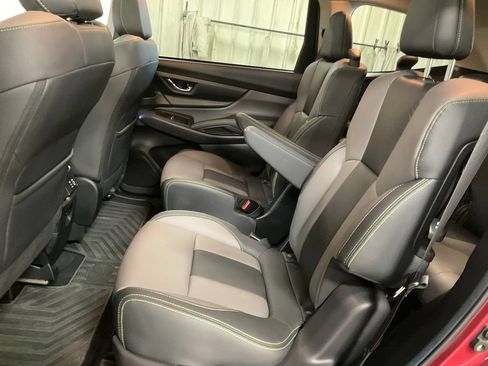 Certified 2024 Subaru Ascent Onyx Edition AWD/4WD image 25