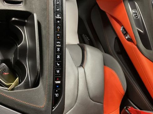 Used 2025 Chevrolet Corvette Z06 RWD image 20