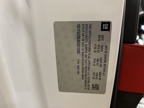 Used 2016 Chevrolet Corvette Z06 w/ 3LZ Preferred Equipment Group image 39