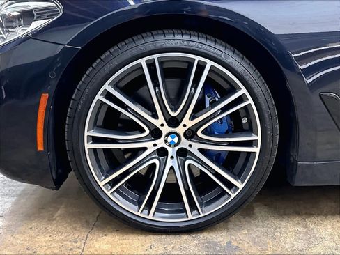 Used 2017 BMW 540i RWD image 12