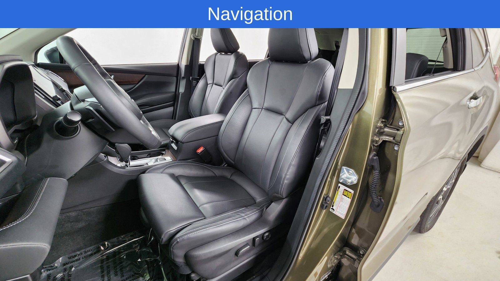 Used 2025 Subaru Ascent Touring AWD/4WD image 11