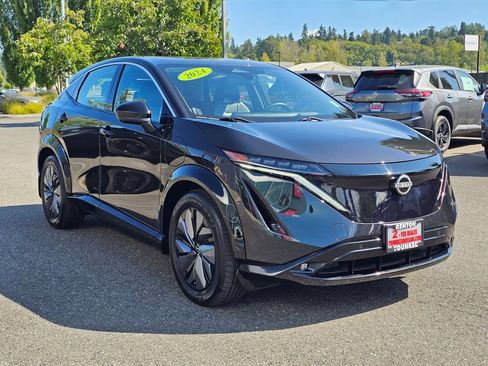 Used 2024 Nissan Ariya FWD image 3