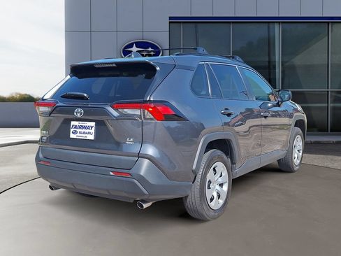 Used 2021 Toyota RAV4 LE AWD/4WD image 7