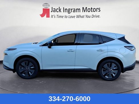 New 2025 Nissan Murano SL w/ Cargo Package image 2