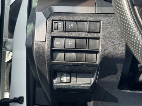 Used 2024 Toyota Tacoma SR5 AWD/4WD image 19