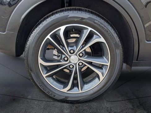 Used 2021 Buick Encore GX Select image 10