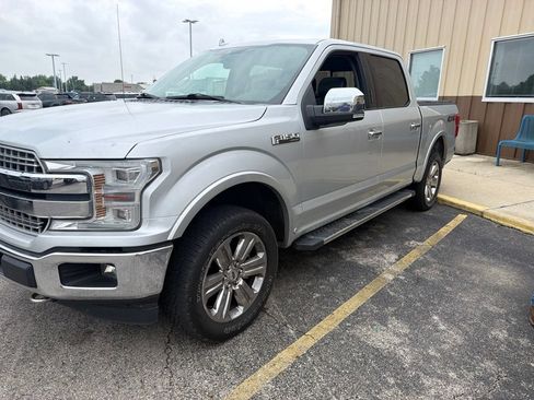 Used 2018 Ford F150 Lariat w/ Equipment Group 502A Luxury AWD/4WD image 6