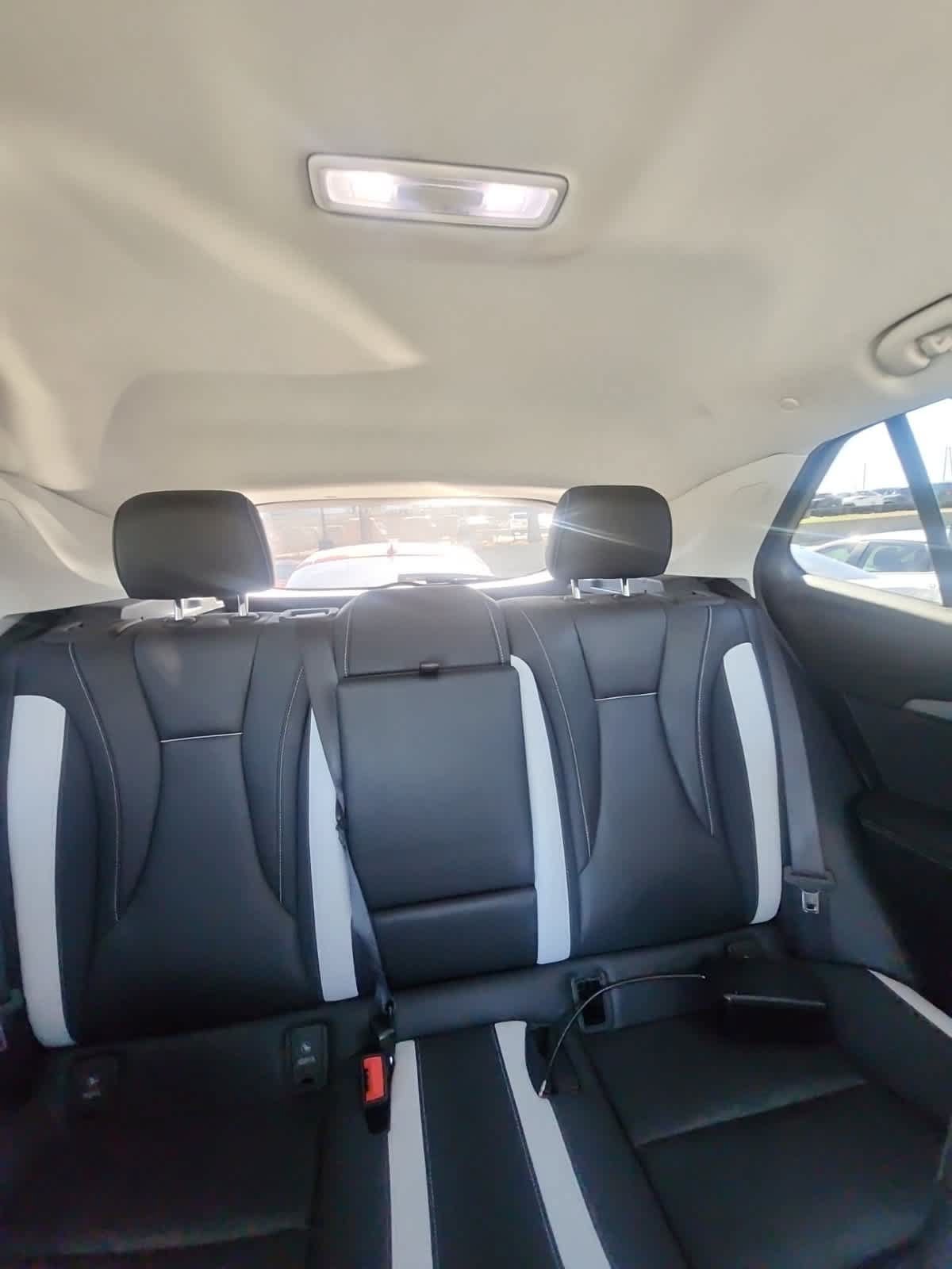 Used 2024 Buick Envision Sport Touring AWD/4WD image 7