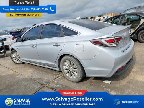 Used 2017 Hyundai Sonata SE FWD image 3