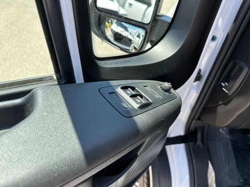 Used 2025 RAM ProMaster 3500 w/ Convenience Group FWD image 19