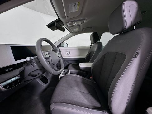 Used 2024 Hyundai Ioniq 5 SEL image 13