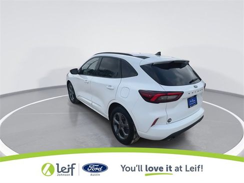 Certified 2023 Ford Escape ST-Line image 9