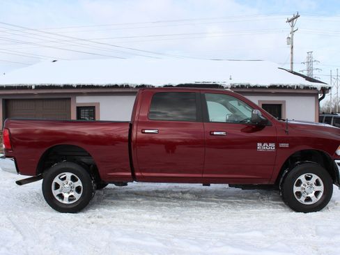 Used 2017 RAM 2500 Big Horn image 3