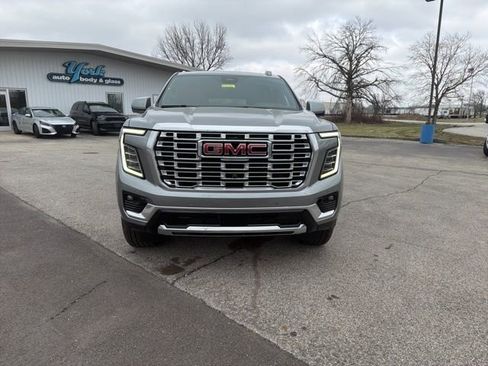New 2026 GMC Yukon XL Denali w/ Denali Reserve Package AWD/4WD image 3