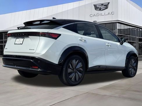 Used 2023 Nissan Ariya FWD image 7