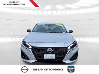 Used 2024 Nissan Altima 2.5 SV FWD video 2