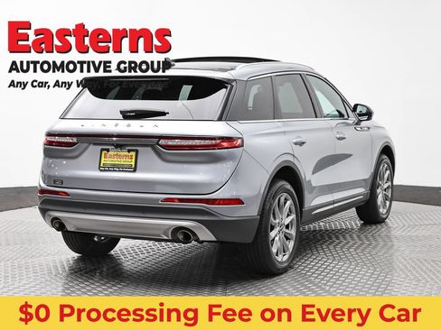 Used 2022 Lincoln Corsair AWD w/ Premium Package image 5