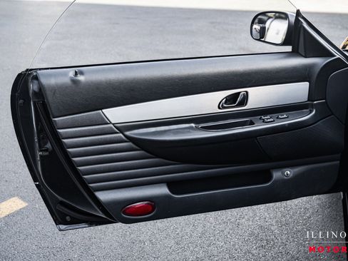 Used 2003 Ford Thunderbird Deluxe image 10