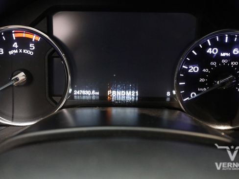 Used 2018 Ford F350 Lariat w/ Lariat Ultimate Package image 9