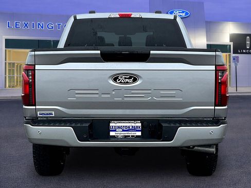 New 2026 Ford F150 XLT w/ FX4 Off-Road Package AWD/4WD image 4