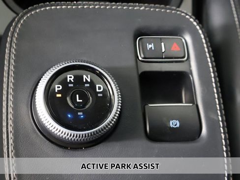 Used 2023 Ford Mustang Mach-E Select image 5