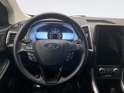 Used 2022 Ford Edge SE AWD/4WD image 12
