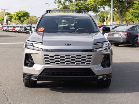 New 2026 Toyota RAV4 SE AWD/4WD image 2
