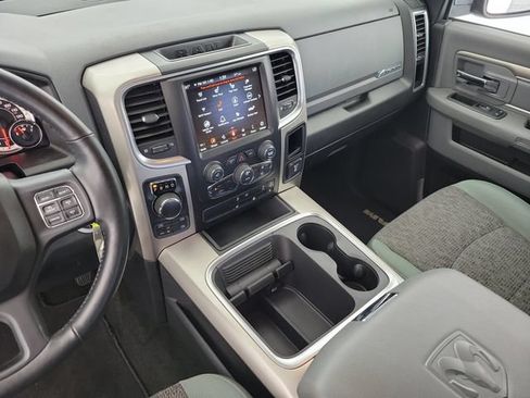 Used 2018 RAM 1500 Big Horn AWD/4WD image 30