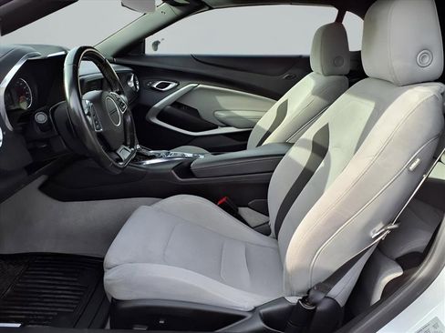 Used 2023 Chevrolet Camaro LT image 11