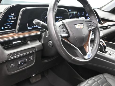 Used 2023 Cadillac Escalade ESV Sport Platinum RWD image 12