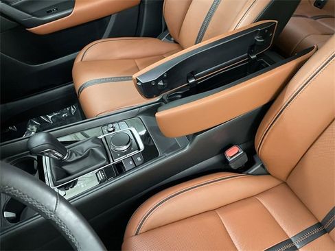 Used 2024 MAZDA CX-50 Meridian Edition image 25