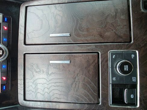 Used 2018 Lincoln Navigator Reserve w/ Technology Package AWD/4WD image 18