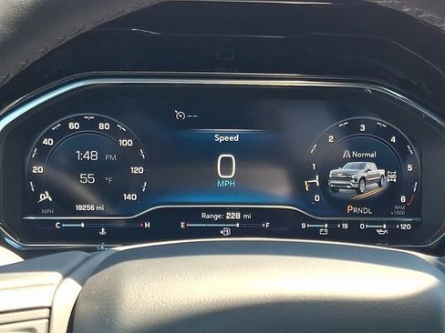 Certified 2024 Chevrolet Silverado 1500 LT w/ Z71 Off-Road Package image 20