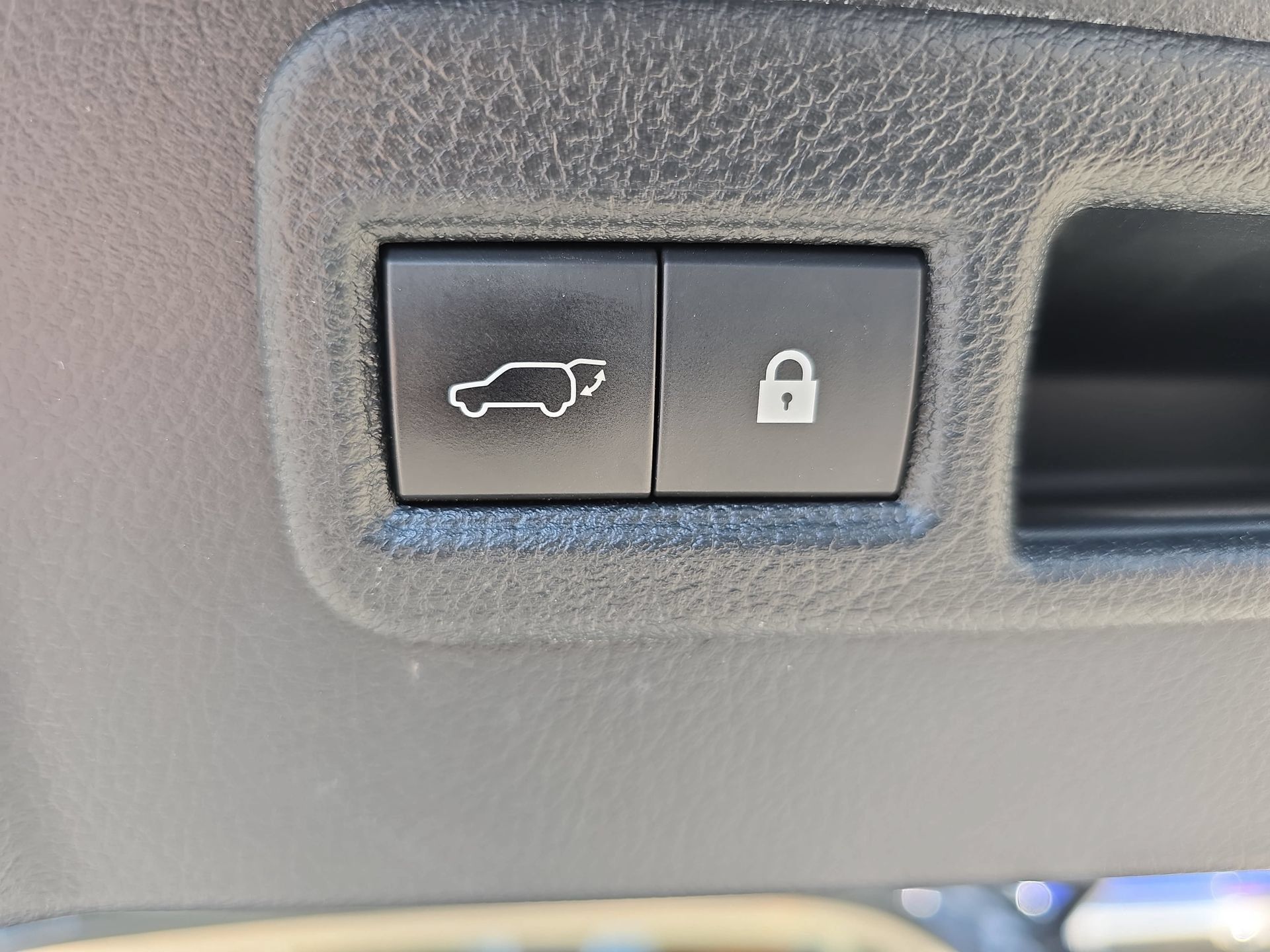 Used 2018 Lexus NX 300 AWD w/ Premium Package image 13