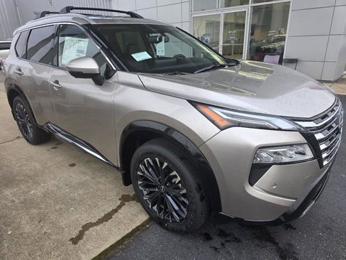 New 2026 Nissan Rogue Platinum image 1