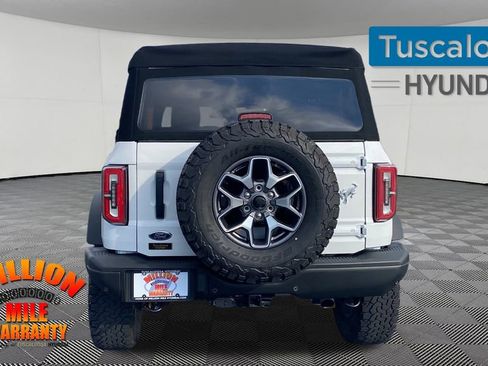 Used 2023 Ford Bronco Badlands image 8