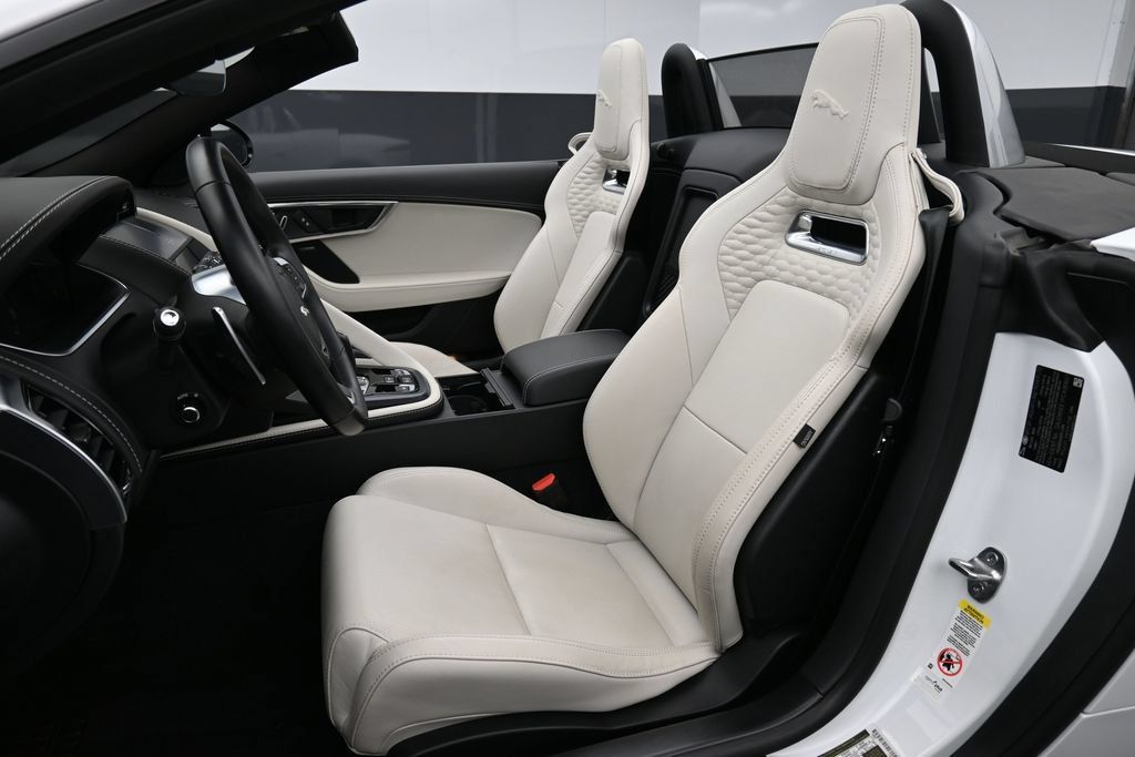 Used 2023 Jaguar F-TYPE R-Dynamic AWD/4WD image 10