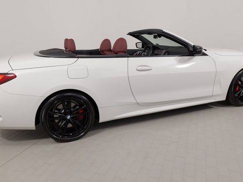 Used 2023 BMW 430i xDrive Convertible w/ M Sport Package image 11