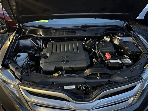 Used 2015 Toyota Venza Limited AWD/4WD image 38