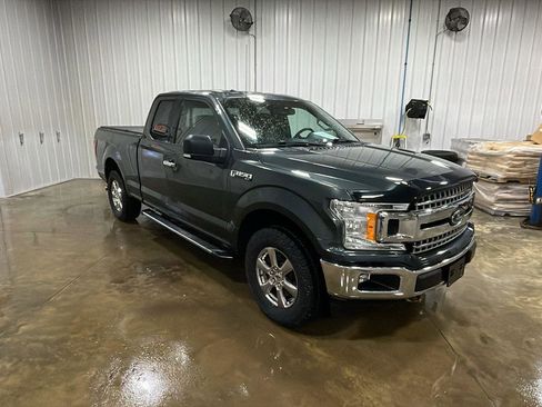Used 2018 Ford F150 XLT w/ Equipment Group 302A Luxury image 3