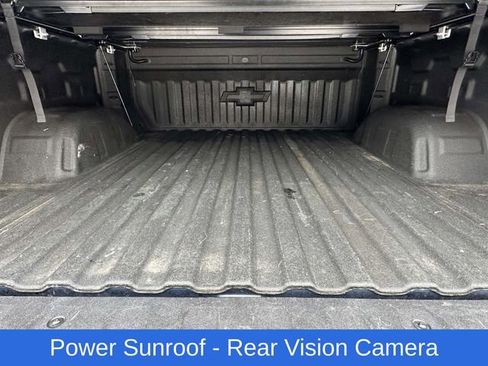 Used 2021 Chevrolet Silverado 1500 LT Trail Boss w/ Convenience Package II image 28