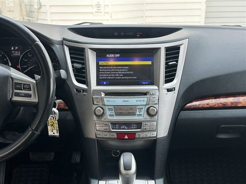 Used 2012 Subaru Outback 3.6R Limited AWD/4WD image 45