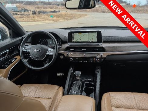 Used 2020 Kia Telluride SX w/ Towing Package image 15