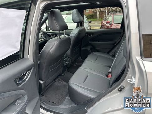 Certified 2025 Subaru Forester Limited image 28