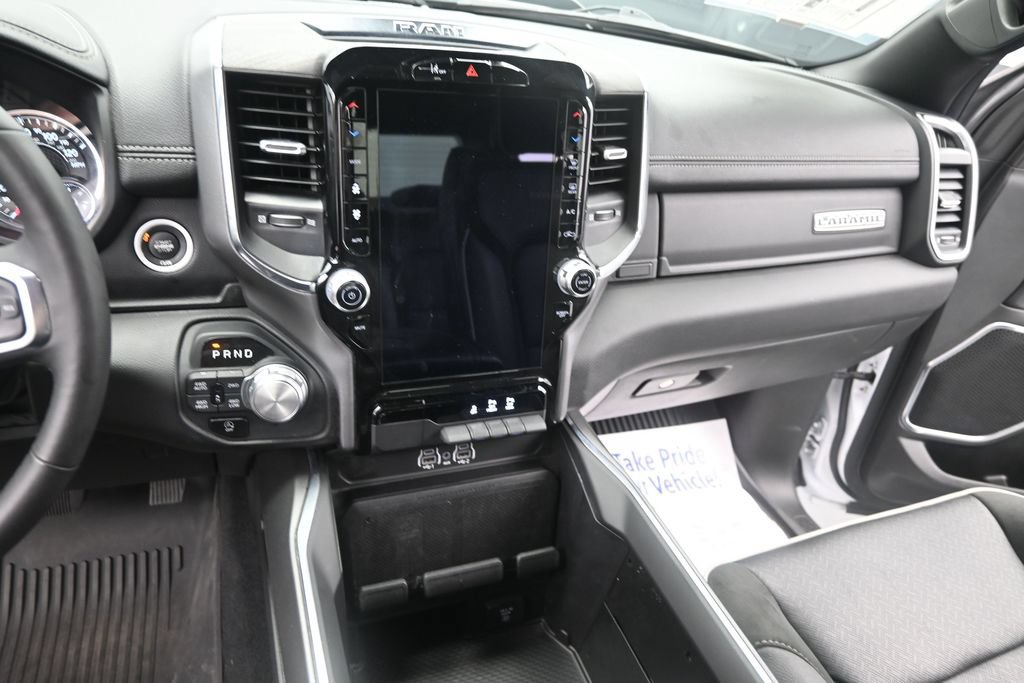 Used 2025 RAM 1500 Laramie w/ Sport Appearance Package AWD/4WD image 25