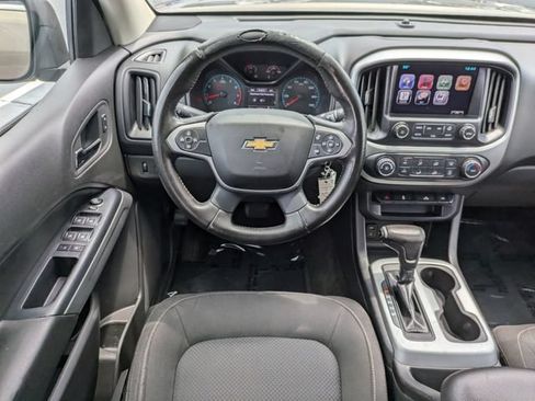 Used 2015 Chevrolet Colorado LT w/ LT Convenience Package RWD image 16