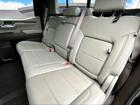 Used 2023 GMC Sierra 1500 SLT w/ SLT Convenience Package image 26