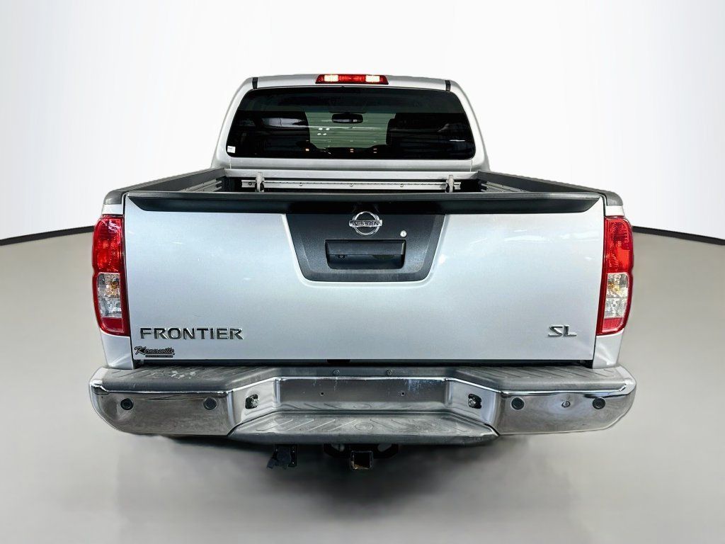 Used 2013 Nissan Frontier SL w/ Moonroof Pkg RWD image 6
