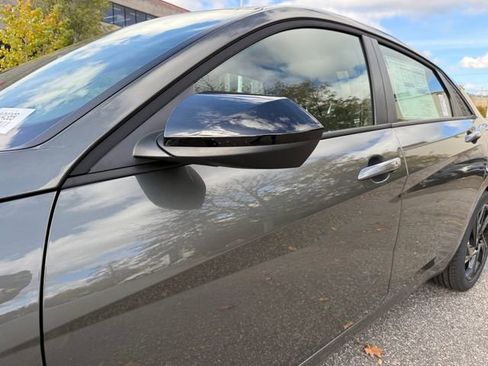 New 2026 Hyundai Elantra Sport image 4