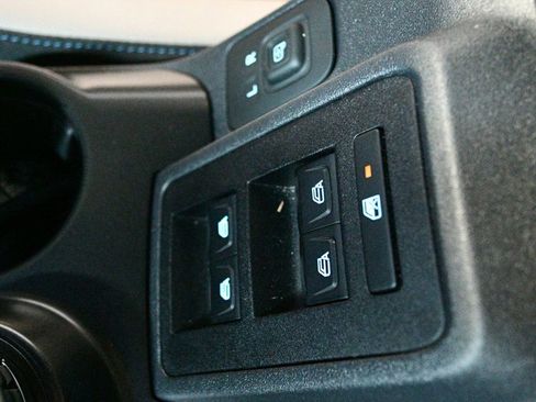Used 2023 Ford Bronco Wildtrak AWD/4WD image 71